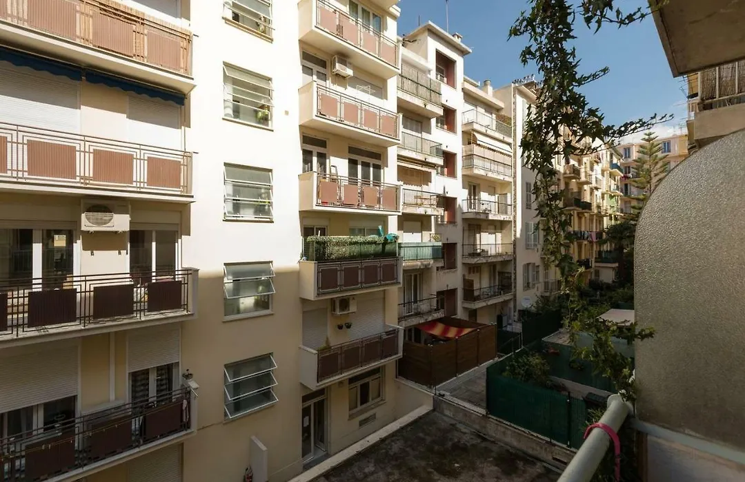 Nicelidays - Le Berlioz - City Central - 7Min From Beaches-1