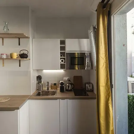 Nicelidays - Le Berlioz - City Central - 7Min From Beaches-2