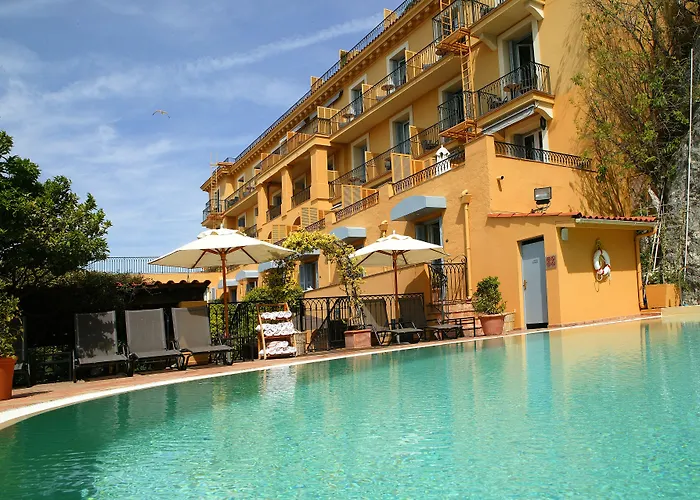 Hôtel La Pérouse Nice Baie des Anges